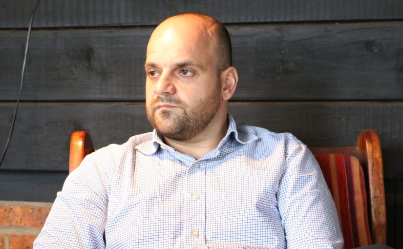 RDC: Guillaume CHARTRAIN, Chargé d’Affaires de l’Union Européenne en RDC félicite les interventions de cohésion sociale de l’ONG Internews en RDC