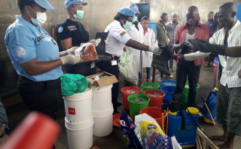 Uvira: L&rsquo;Association des femmes de la Monusco apportent des vivres aux prisonniers