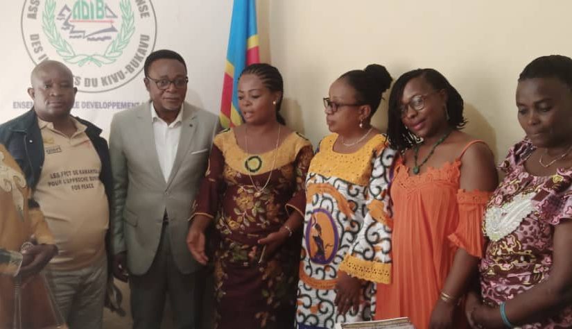 PLAIDOYER SUIVI AU PRES DU SERVICE PUBLIC-PRIVE IT NETPOUR SOLLICITER UNE MESURE EN FAVEUR DE LA REDUCTION DES FRAIS DE LA PATENTE AUX FEMMES PETITES COMMERCANTES TRANSFRONTALIERES DE KAMANYOLA