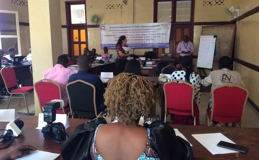 Une quarantaine des professionnels des médias d’Uvira et Fizi en session de formation sur le le journalisme en ligne pour la cohésion sociale